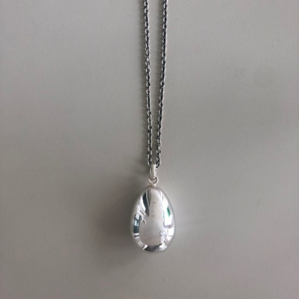 Large Dew drop pendant necklaces