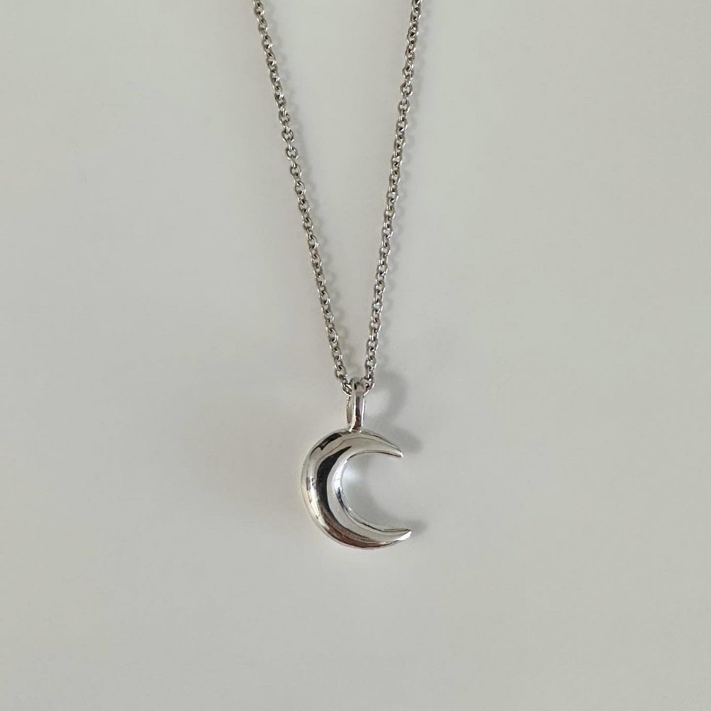 NEW MOON NECKLACES (SMALL)